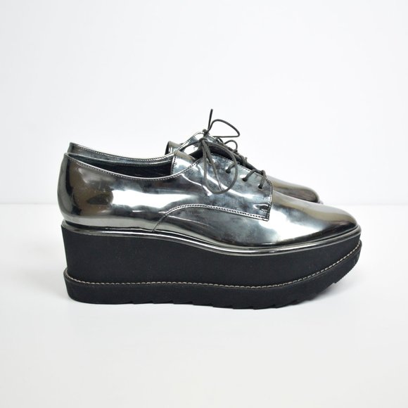 Stuart Weitzman Shoes - Stuart Weitzman Metallic Kent Platform Shoes